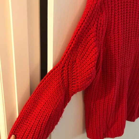 Thick Red Knit Sweater - Picture 3 of 4